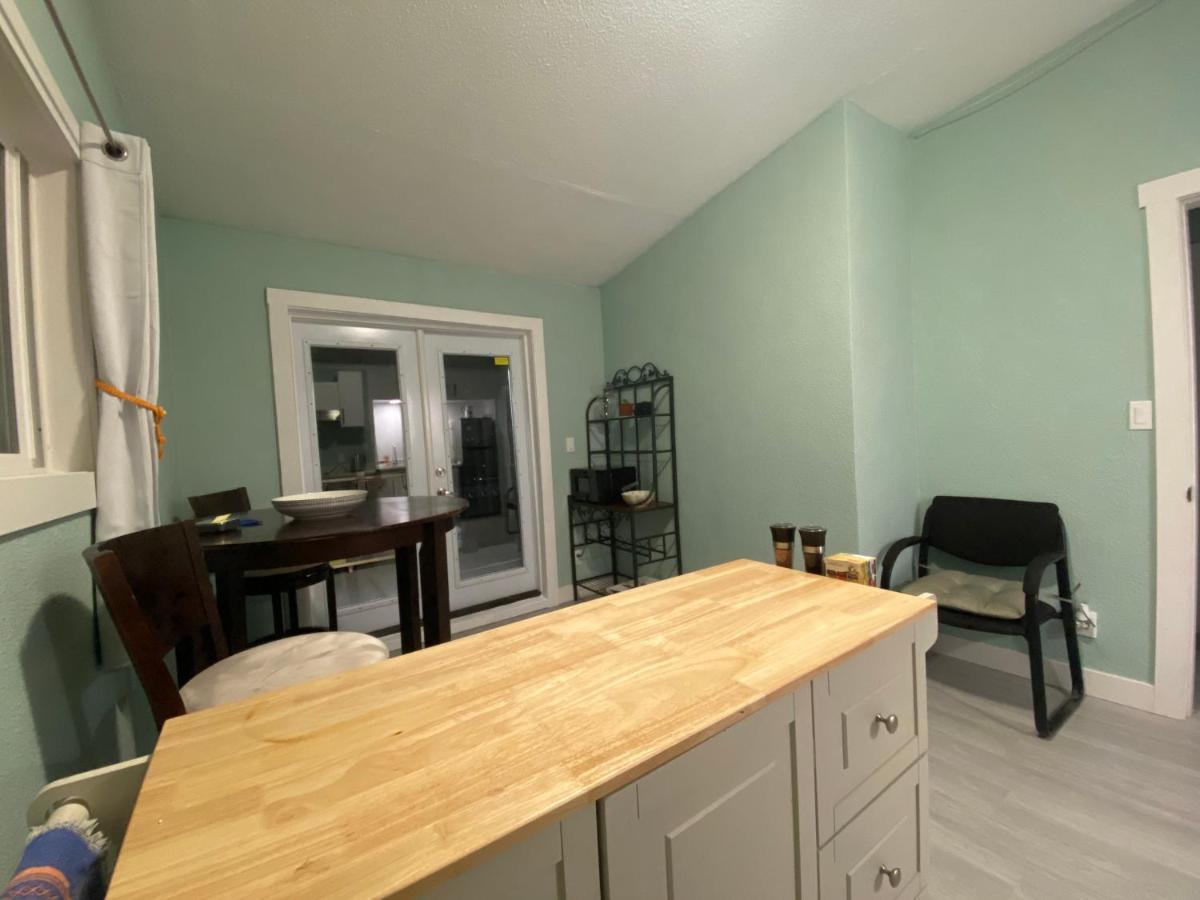 Hudson Homes Bnb Victoria Dış mekan fotoğraf